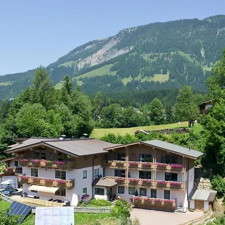 Gaestehaus Gollner Appartamento *